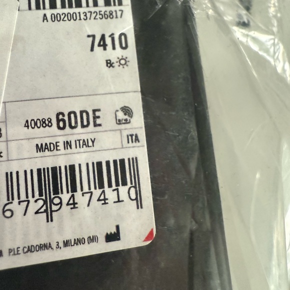 NEVER OPENED IN BOX ~ VERSACE Versace Men / Women Sunglasses 53mm in White - Picture 7 of 10